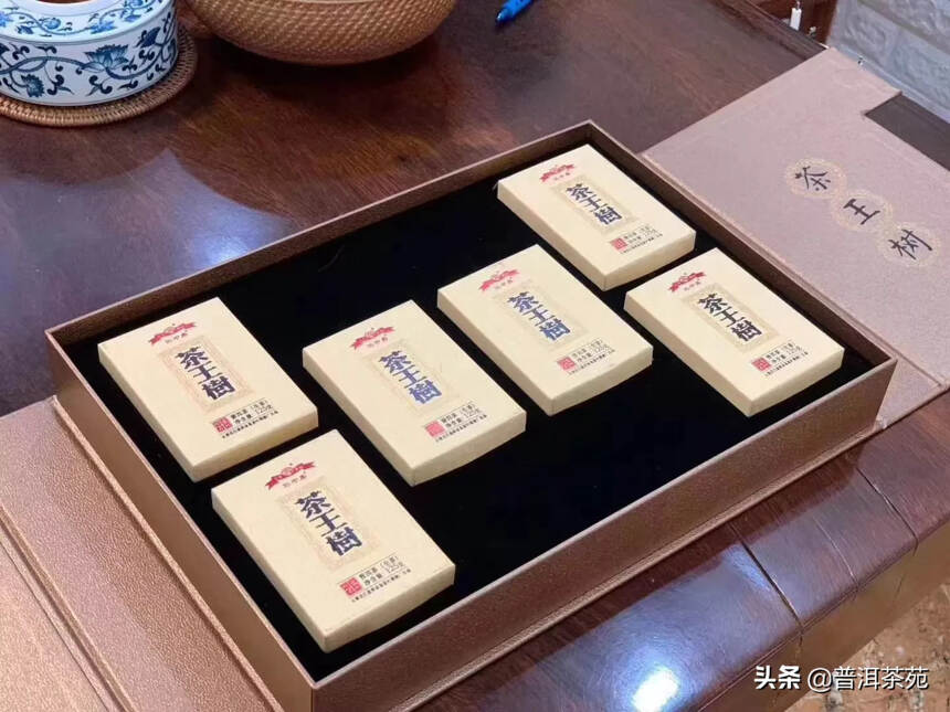 2019年冰岛茶王树砖生茶#茶生活# #普洱茶# #