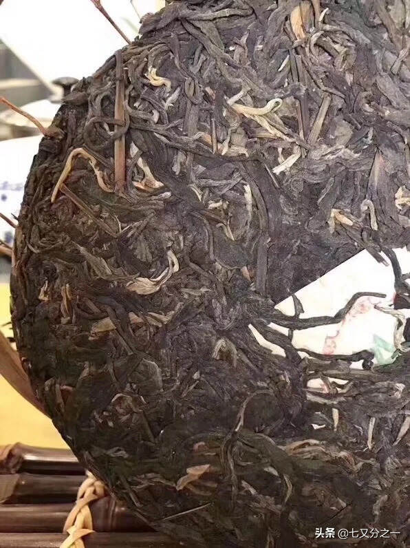 98年3000年古树香竹箐生茶。
干仓正品 茶气回甘