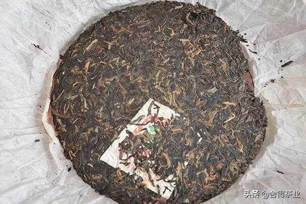 99年傣文生态青饼7542，是90年代7542茶品的