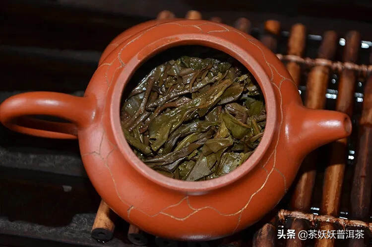 2005年的班章茶王， 仓储干净，茶气足，口感丰富，