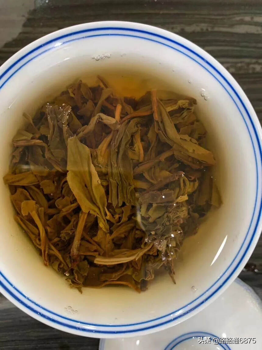 2014年临沧银毫茶砖，250克/片，4片/捆，80