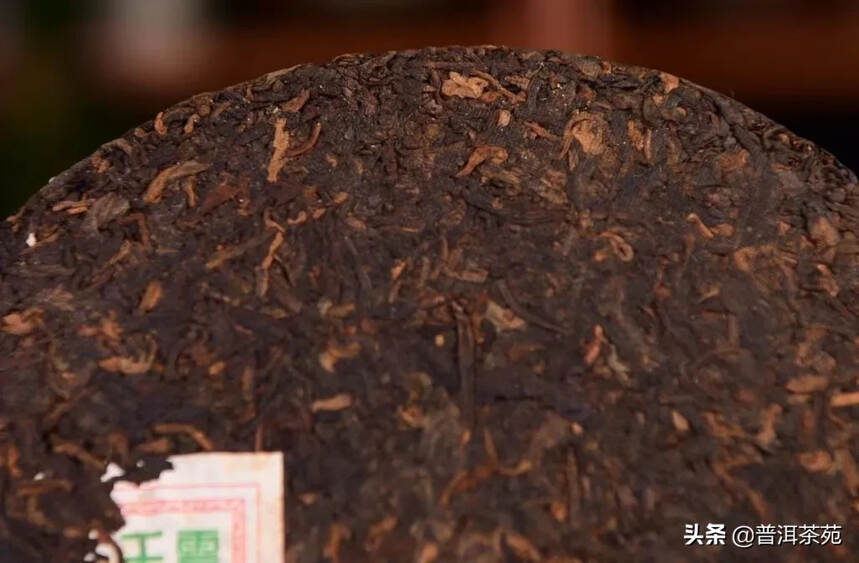 2000年景迈古茶树 熟茶，400克/片#普洱茶#