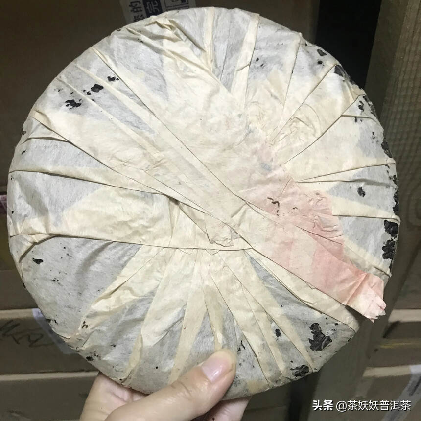 302批红印甲级生饼：昆明干仓存储，转化好，汤汁饱满