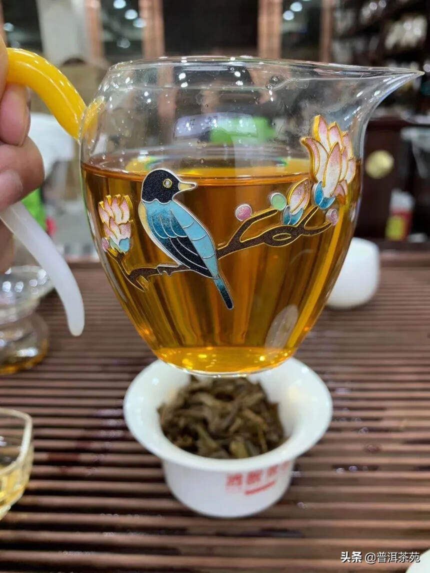 2012年班盆古树茶王青饼#普洱茶# #中国茶韵#