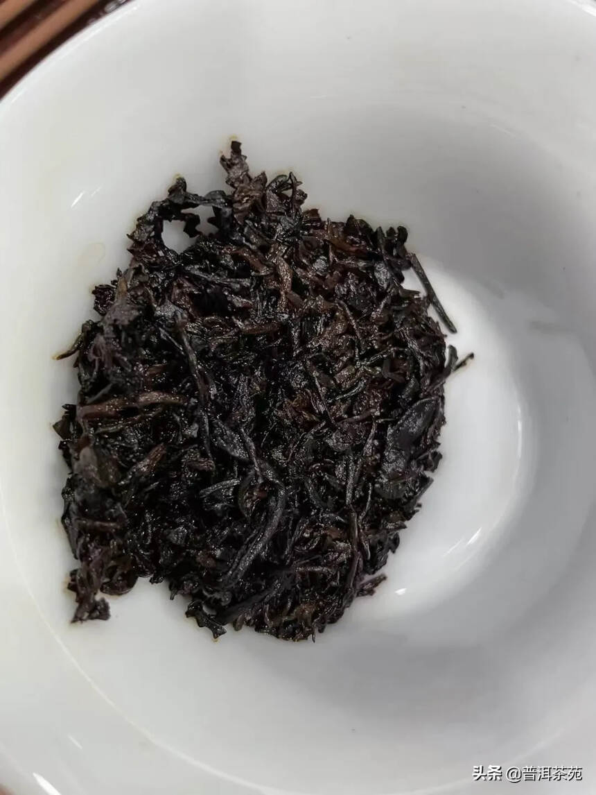 2006年古树普洱茶熟茶，200克/片#普洱茶# #