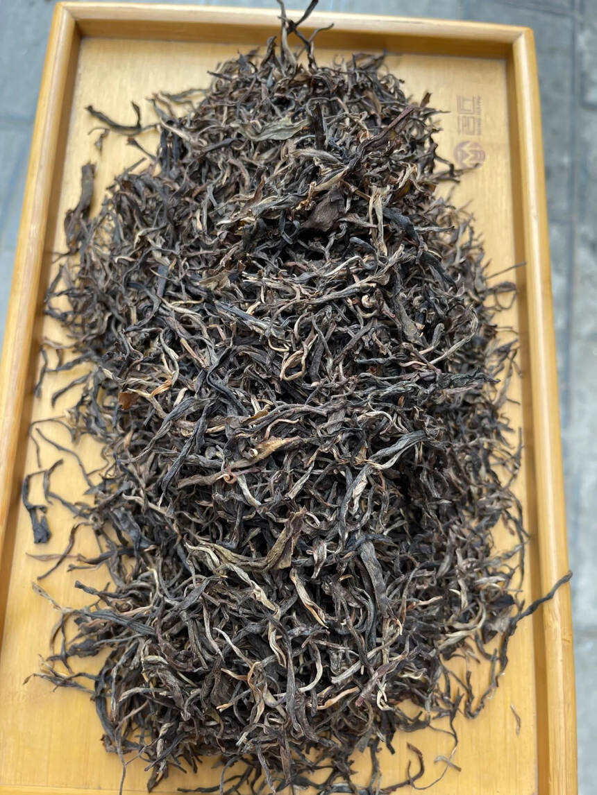 07年勐宋曼西良古树茶！
曼西良是香韵与霸气并存的茶