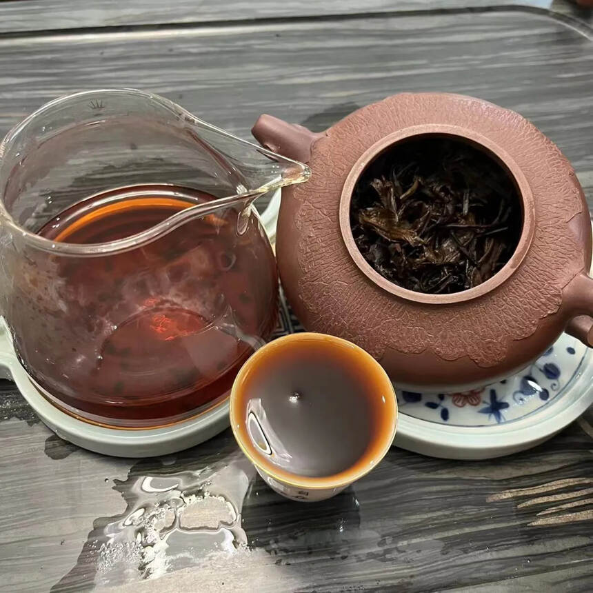 2019年老挝边境高杆茶发酵熟茶。#普洱茶# #茶生