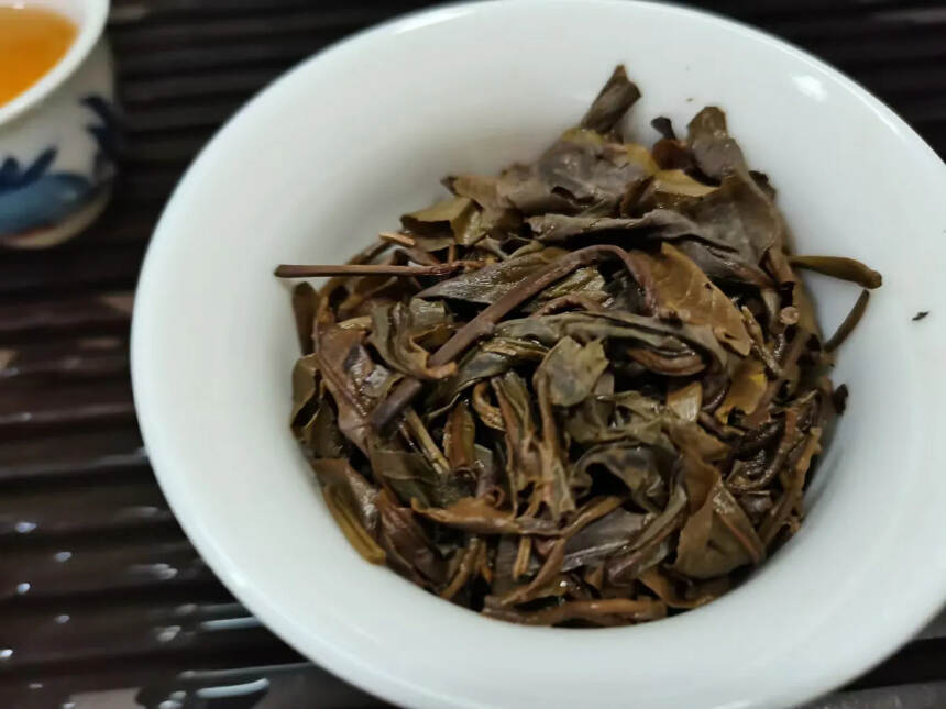 2013年兴海茶厂-布朗乔木孔雀
布朗高山乔木正春原