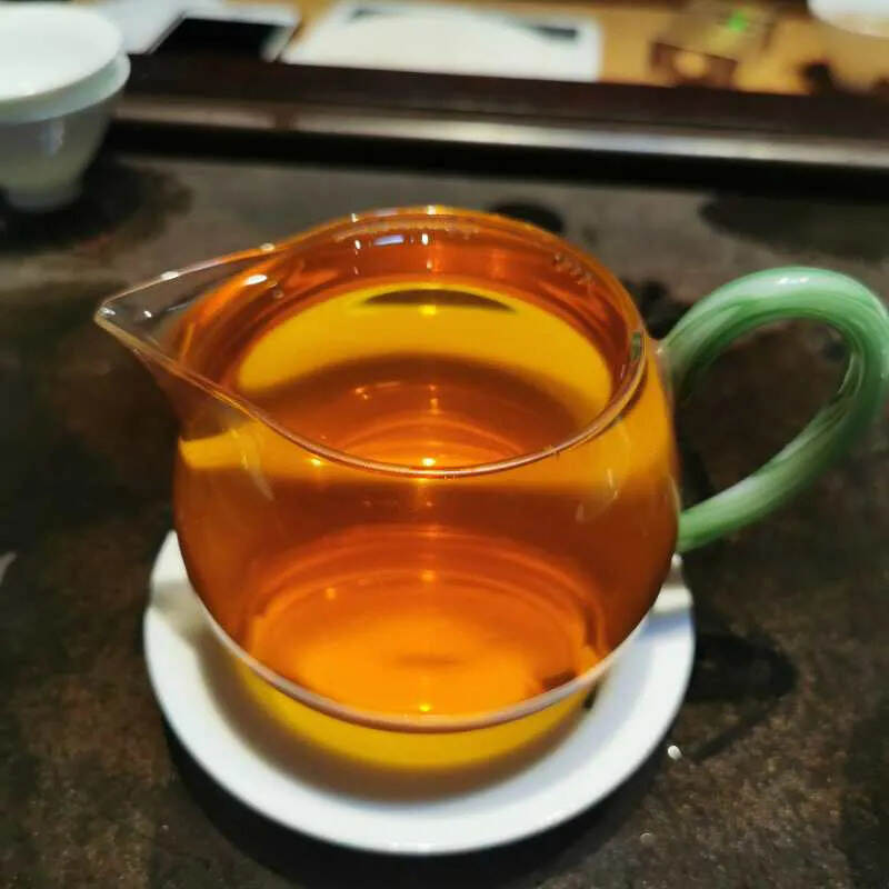 01年布朗山古树金瓜500克生茶，甜水持久，干仓老茶
