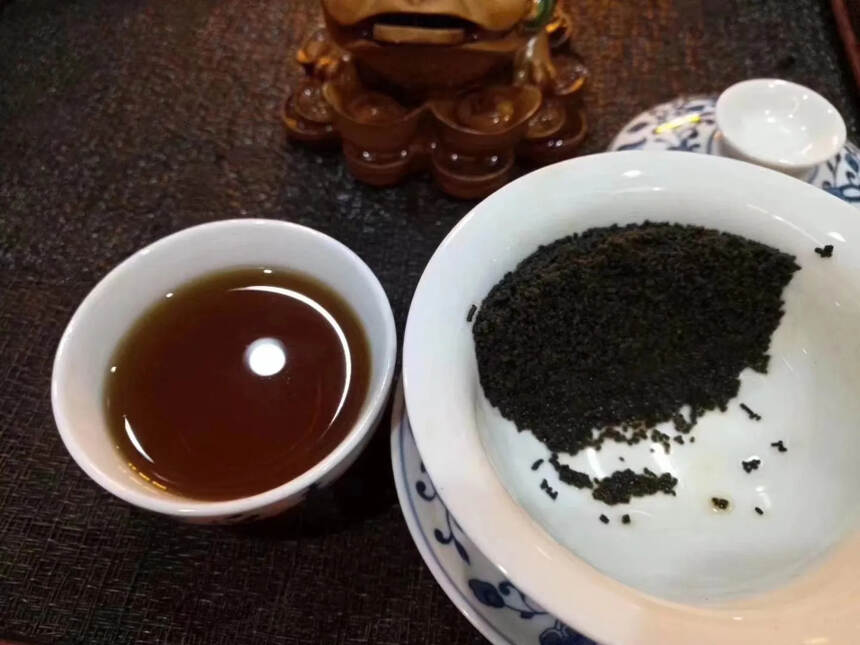 六十年代虫屎茶，普洱龙珠茶。#茶生活# #茶生活#