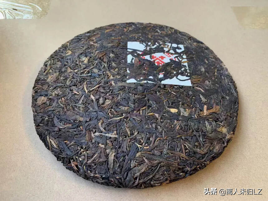 2006年班章圆茶，357克本品选用班章古树原料精制