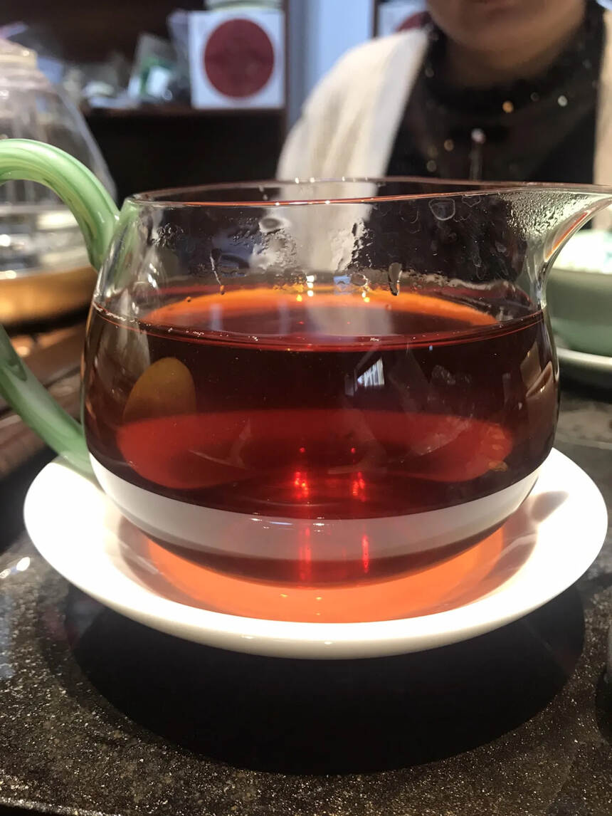 60年代昔归老生茶散料。#普洱茶# #普洱# #茶生