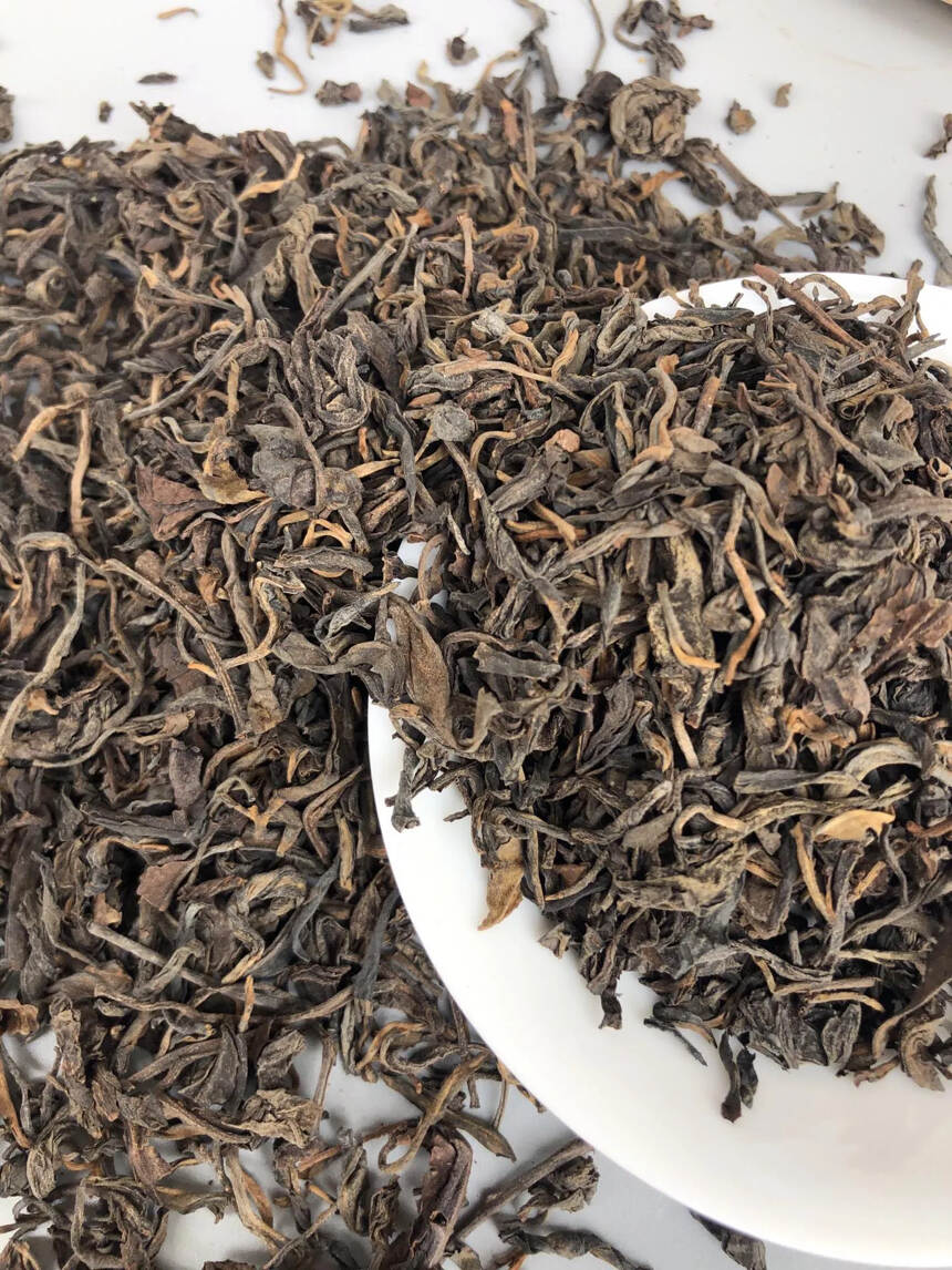 90年代老班章生茶散茶，大小树混采！
霸气侧漏，好茶