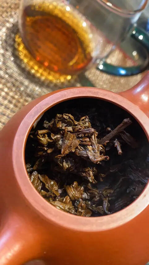 #普洱茶# 1990年的昆明茶厂沱茶250克生茶，干