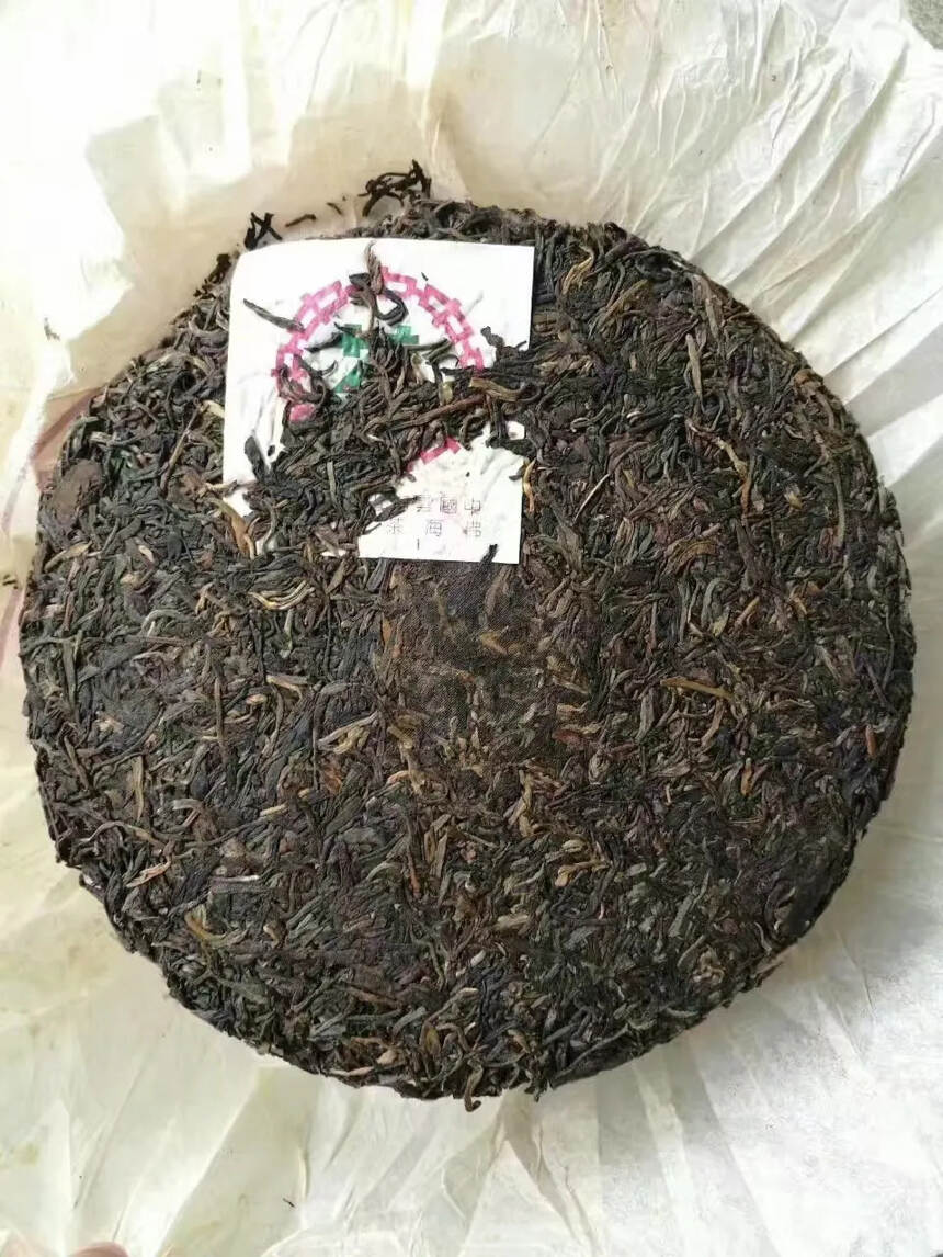 #普洱茶# 
04年佛海茶厂紫印生茶。