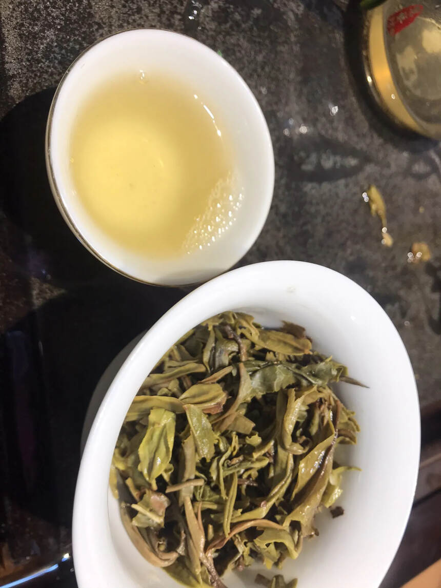 #普洱茶# 老班章小香片生茶茶，一个10克，一次一泡