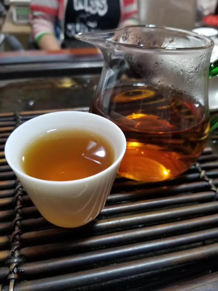 凤庆野生红古树滇红 黑美人。点赞评论送茶样品尝。#茶