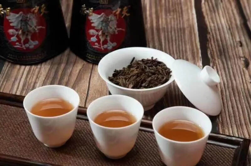 赤日中天。点赞评论送茶样品尝。#普洱茶# #茶生活#
