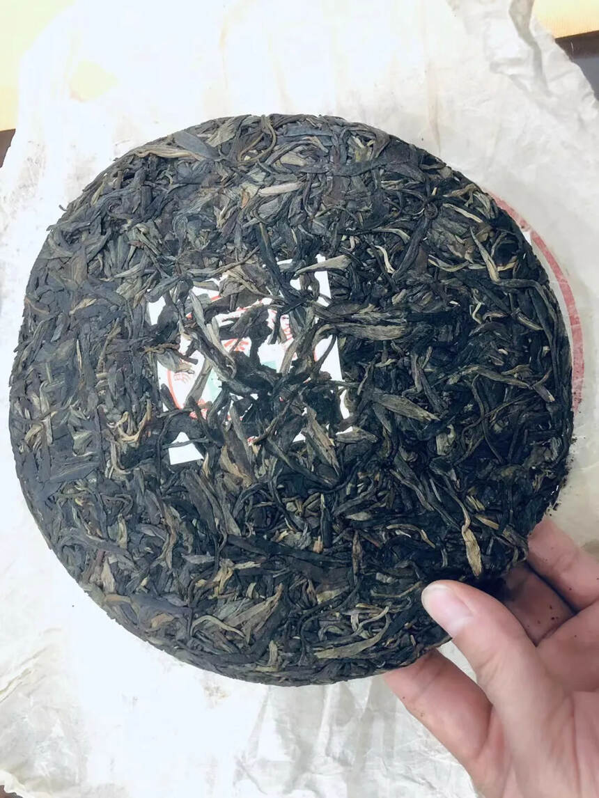 02年易武正山野生茶
鼎兴號茶莊出品！
香气高扬，茶