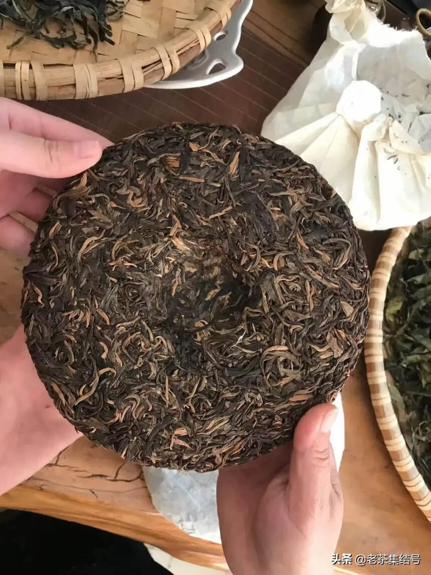 2020年竹壳艺术普洱茶生茶，一套六片。