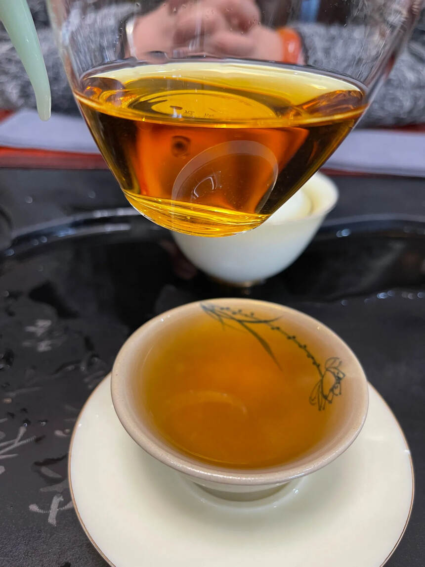 #普洱茶# 2020年布朗山日晒白茶传统工艺，甘甜里