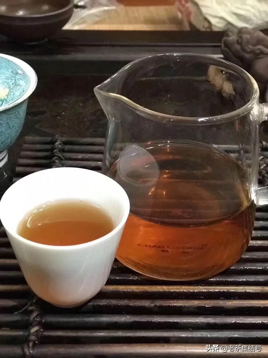 98年易武正山野生茶特级品生茶，干仓老茶。