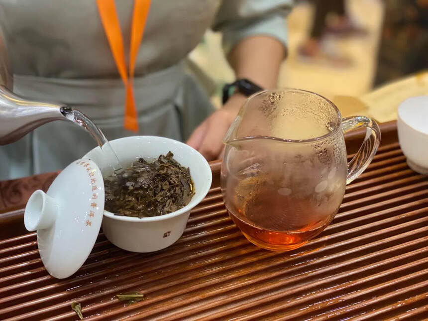 #茶生活# #今大福广州茶博会#  今大福的茶王盛宴