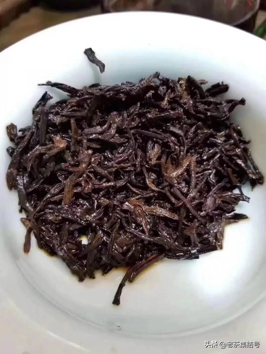 2018年精选150年古树茶为原料 工艺娴熟的老师傅