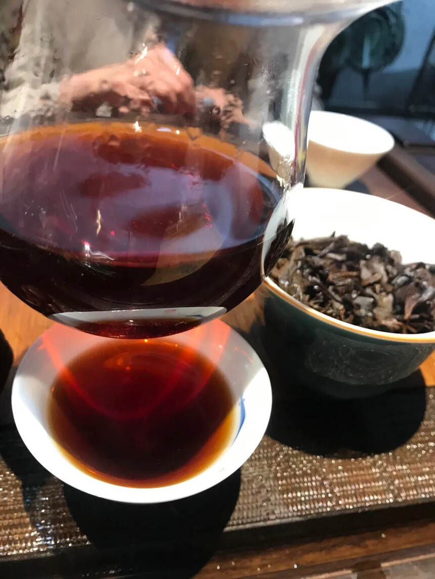 70年代老班盆散茶。点赞评论送茶样品尝。#普洱茶#