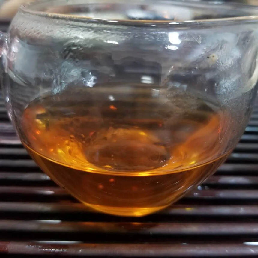 98年那卡古树茶柱。点赞评论送茶样品尝。#普洱茶#