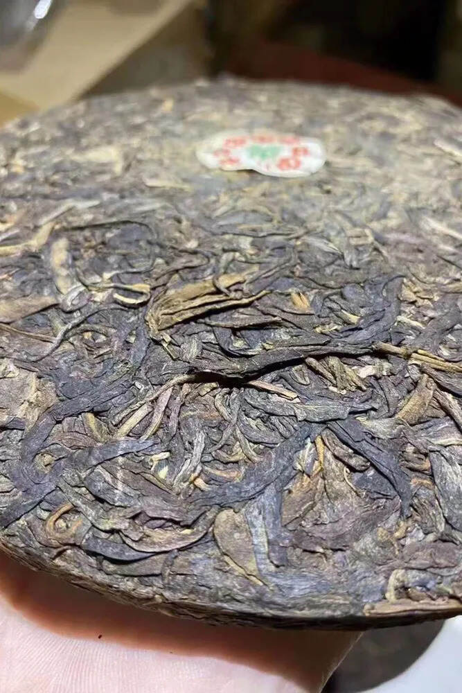 ❤❤90年代广云贡青饼，纯干仓。茶香十足，回甘生津明