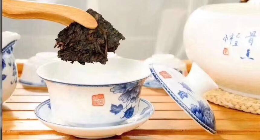 88年中茶紫天砖！茶香馥郁，滋味浓郁饱满。#你们都喜