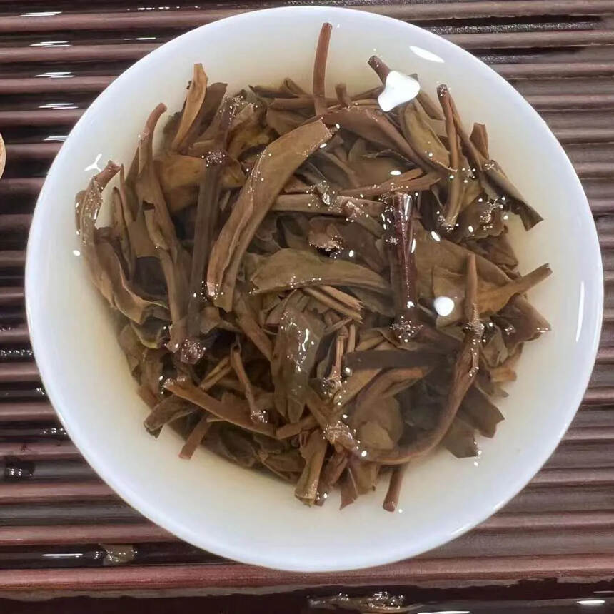 ❤❤普庆号古树螃蟹脚生茶饼，老生茶+纯野生古树螃蟹脚