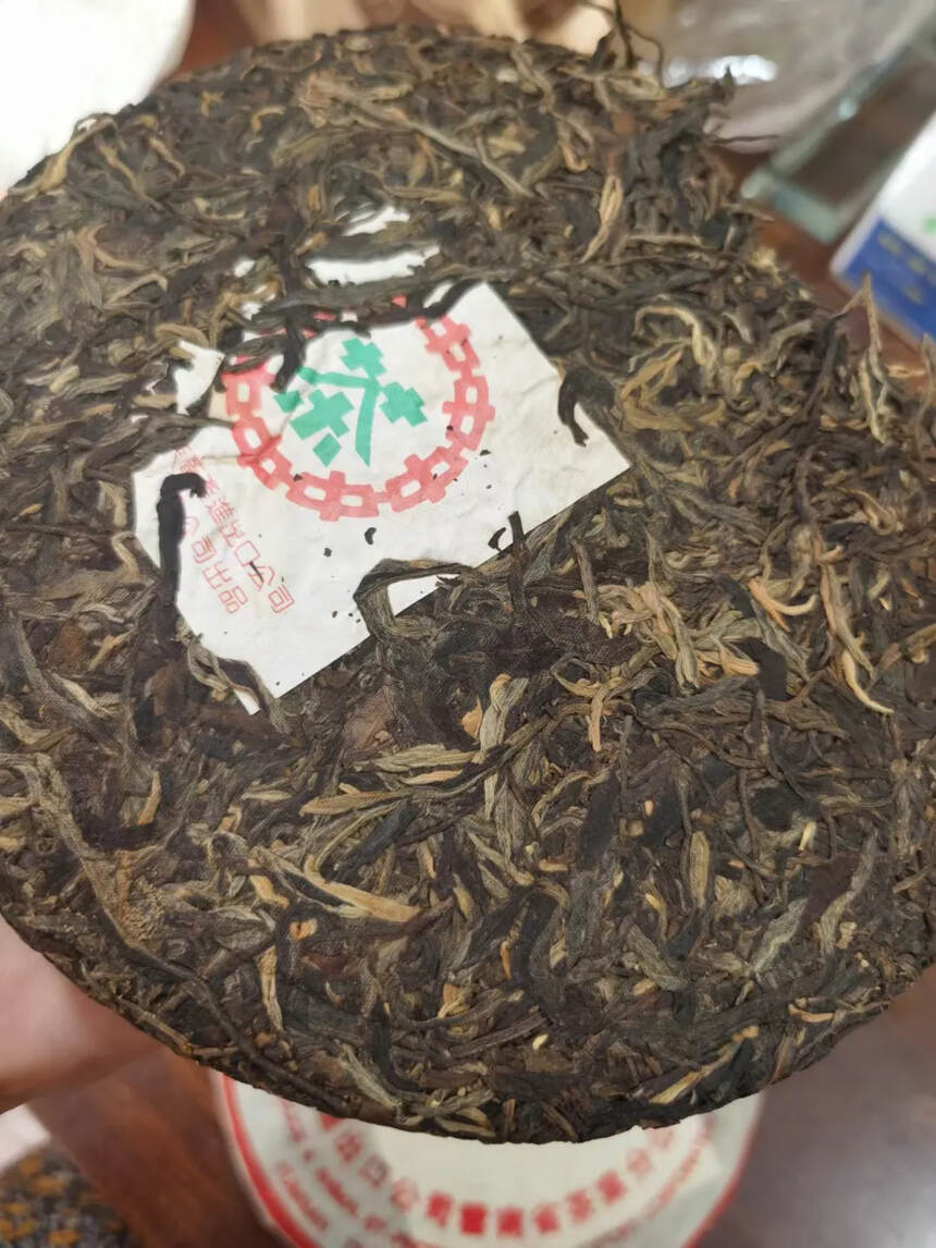 #普洱茶# 98年大口中绿印生茶，布朗山料为主，拼配