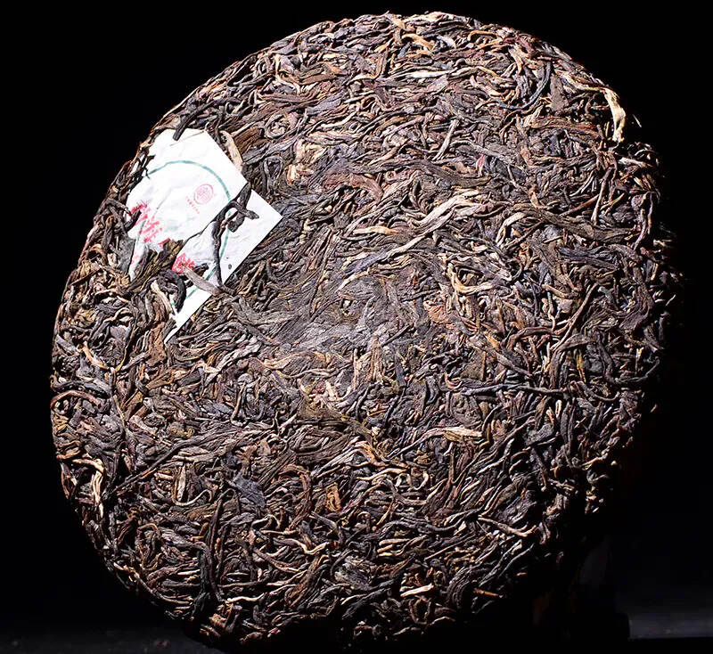 勐海郎河茶业2016勐海生饼！

这是一款布朗山古树