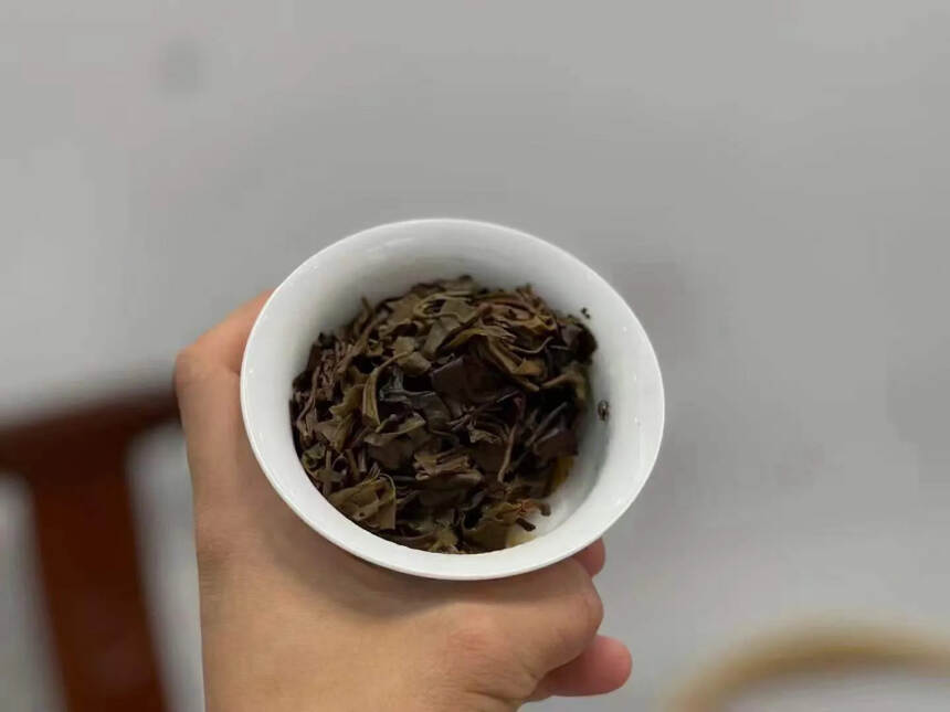 澜沧古茶2005邦崴茶王，17年老茶 古树纯料茶