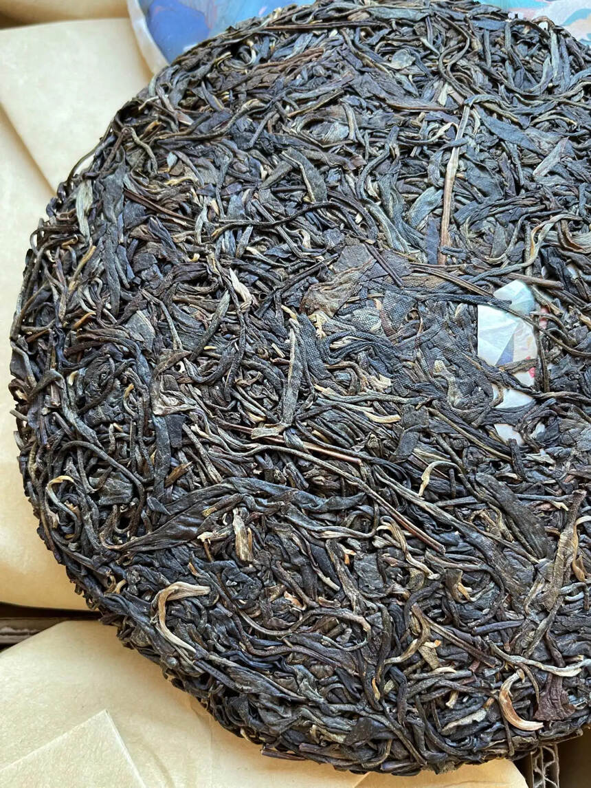 #普洱茶# 2021年易武老街生茶，曼秀。香甜柔和，