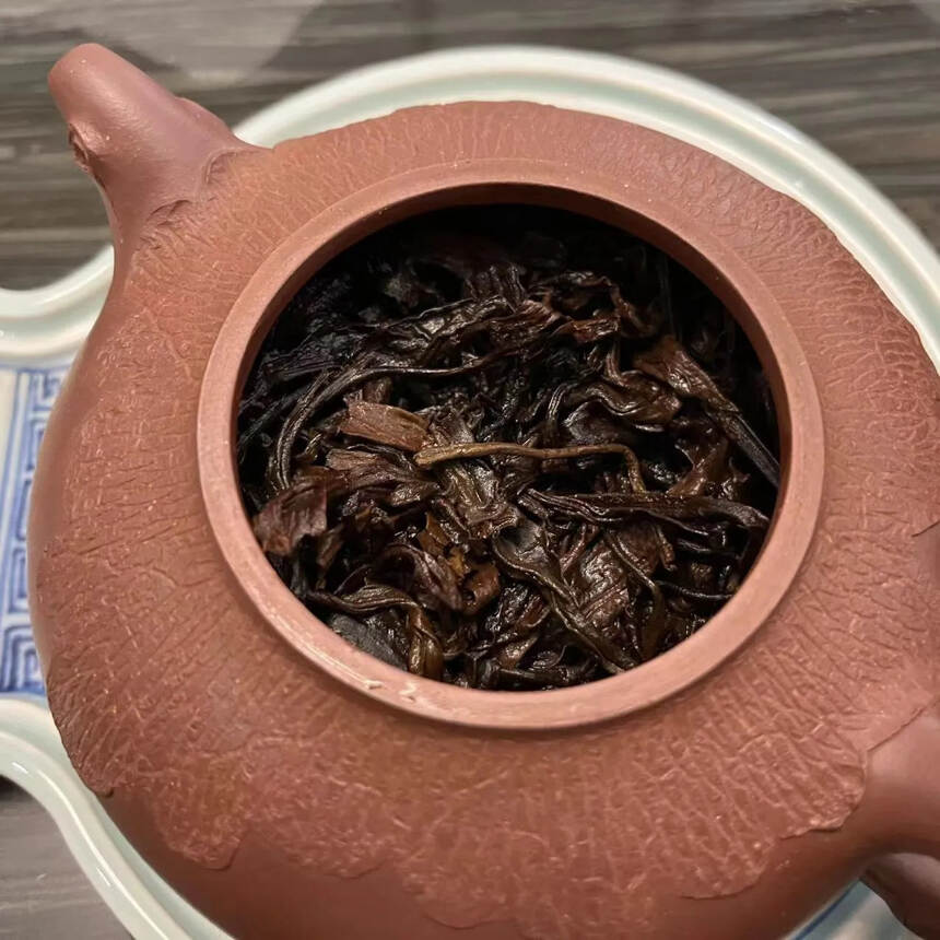 2019年老挝边境高杆茶发酵，高端熟茶。#茶生活#