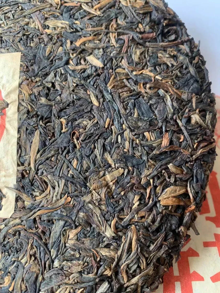 04年老同志高山茶：清香型！！
早春茶就是嫩！！
市