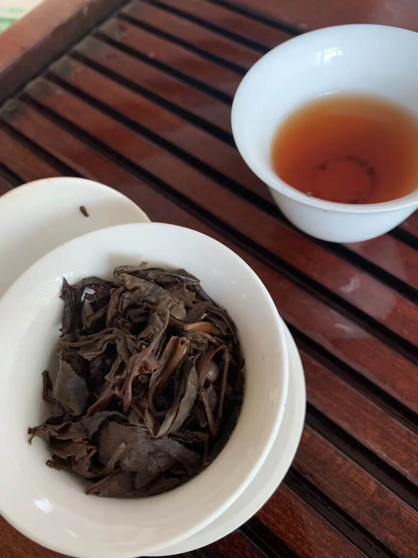 2005年 景谷七子饼茶，棕昌泰号生普洱茶饼，云南昌