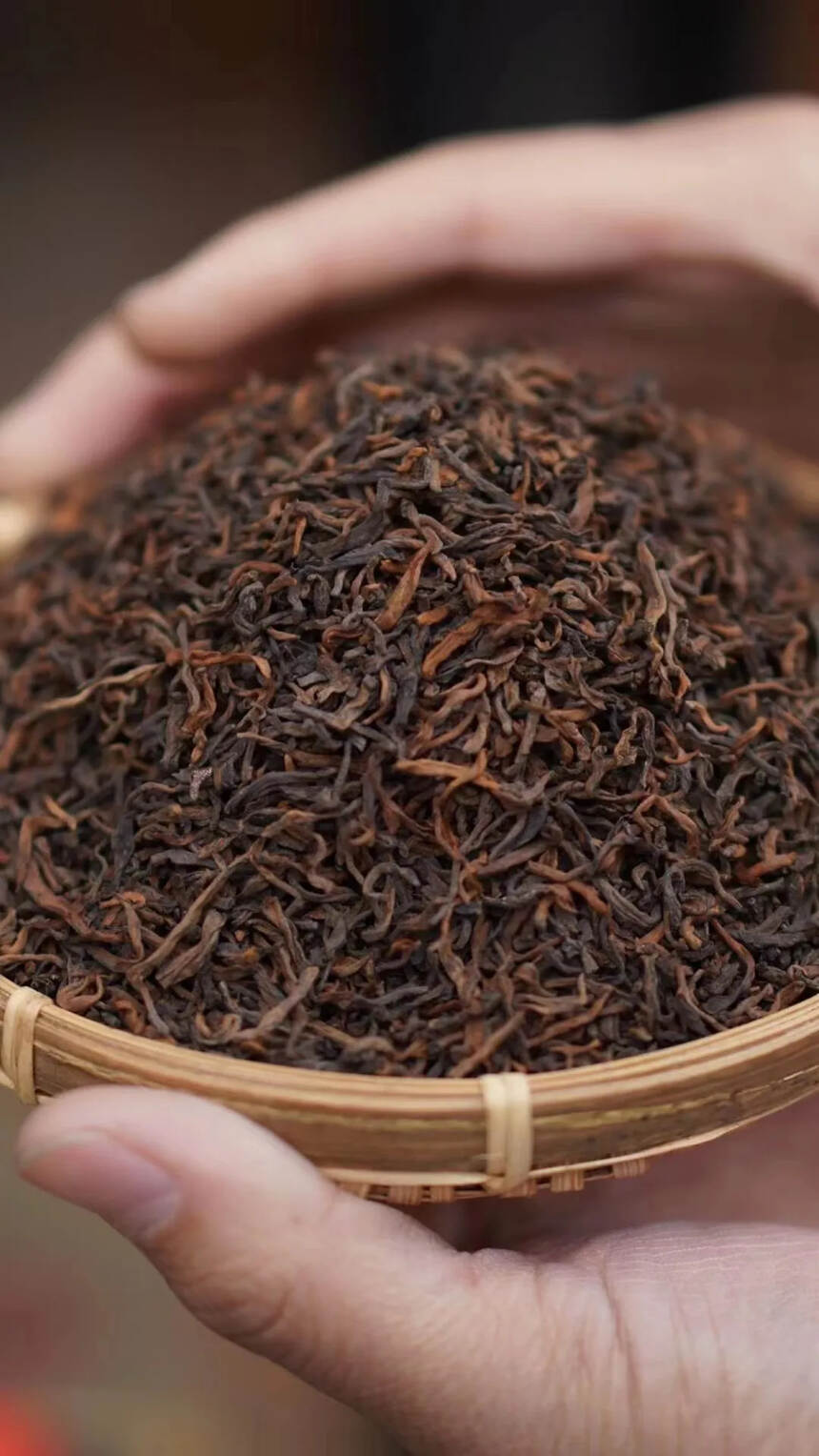 陈香熟普散茶400克，兴海茶厂。#茶生活# #普洱茶