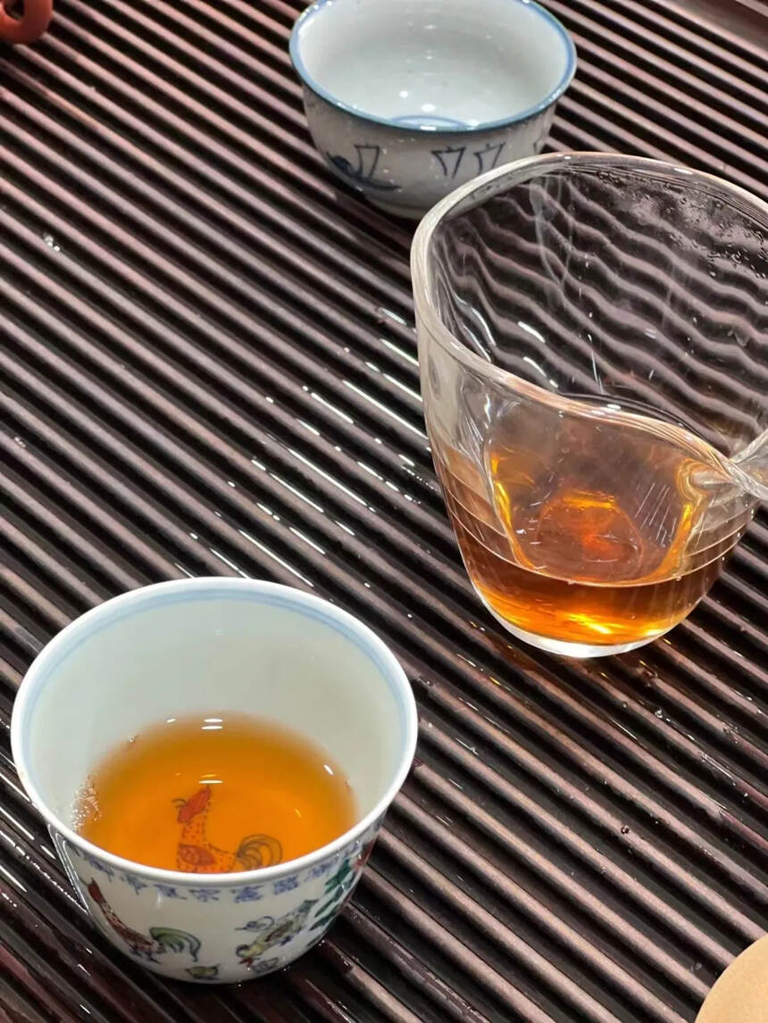 茶味够足
301兴海景迈生茶。#普洱茶# #茶生活#