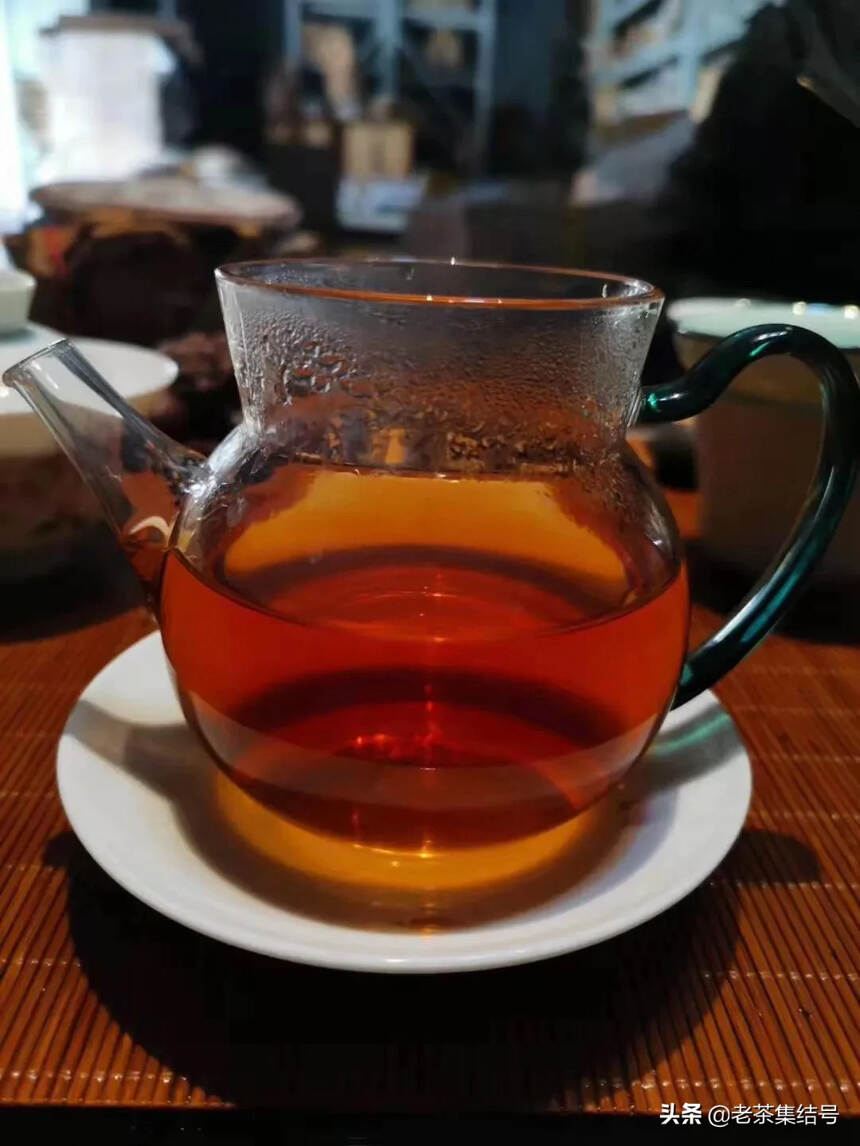 90年代边销砖碎茶，8972生茶！