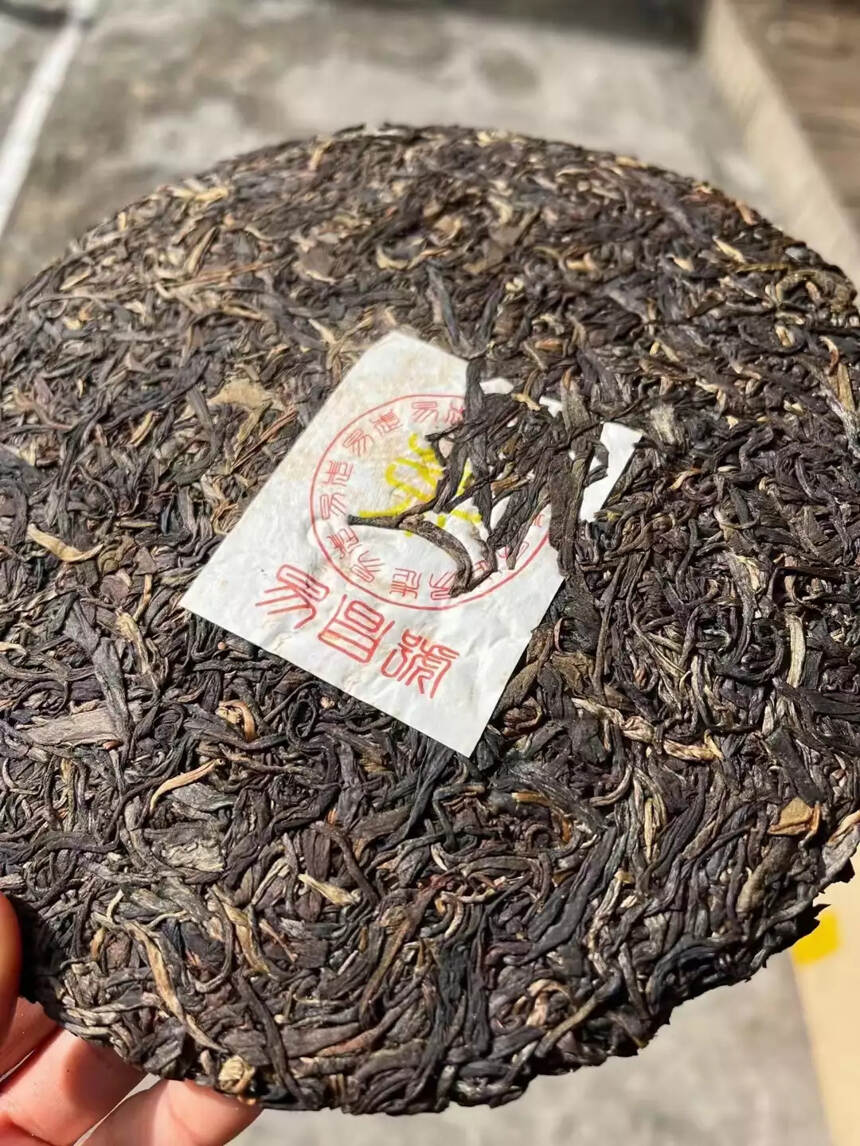 2005年易昌号老生茶，早期收藏品，易武正山300年