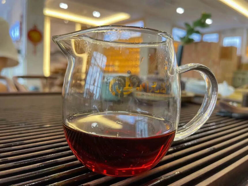 #普洱茶# 汤色红亮，滋味甘醇顺滑#茶生活#