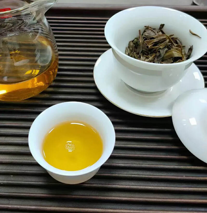 2013年班章大树茶，茶气强劲，生津回甘持久#普洱茶