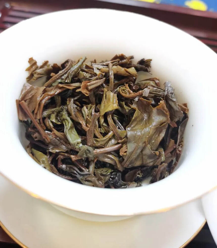 2000年中茶绿印#普洱茶# #茶生活# #茶#