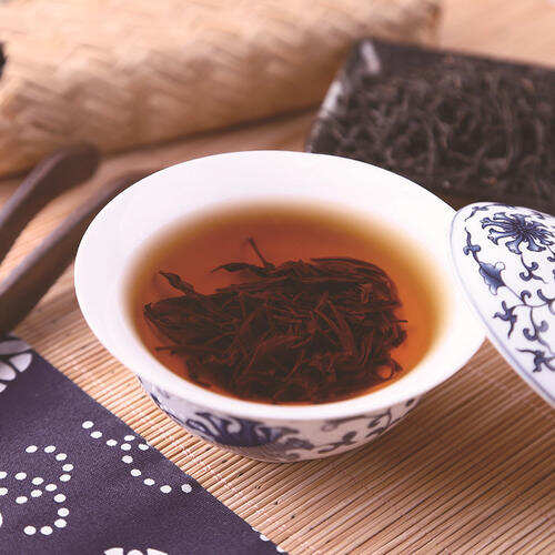 武夷红茶正山小种图片