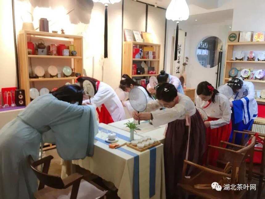 霓裳之约，第三期“艺茗品”华服茶会成功举办