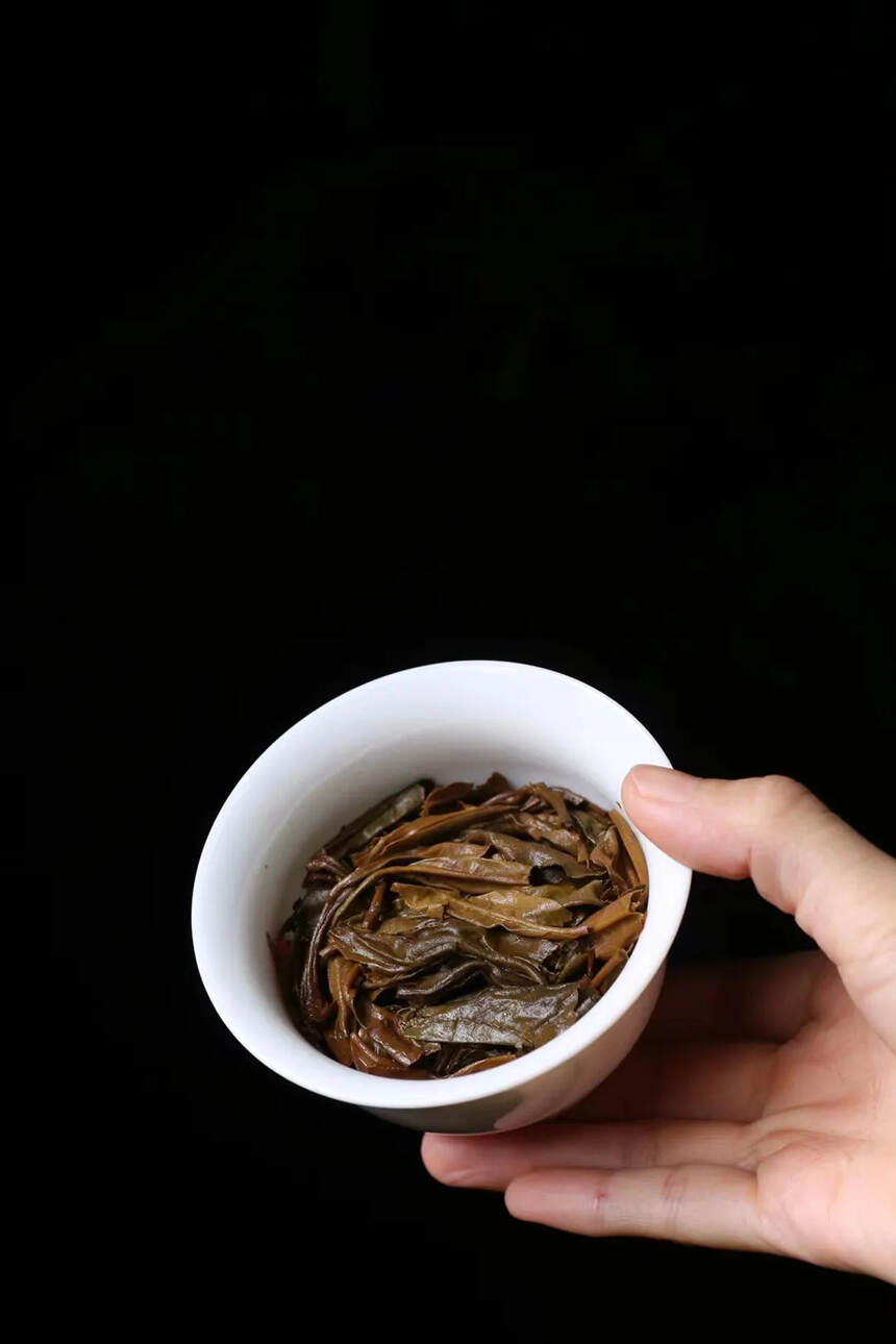 2004年镇康外贸公司出品勐库母树茶
